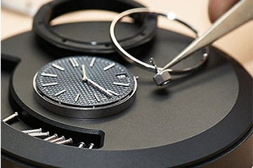 卡地亚表更换表链